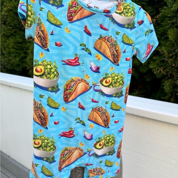 3 pairs of Bums & Roses Bamboo pajamas size 3t - Picture 2 of 8